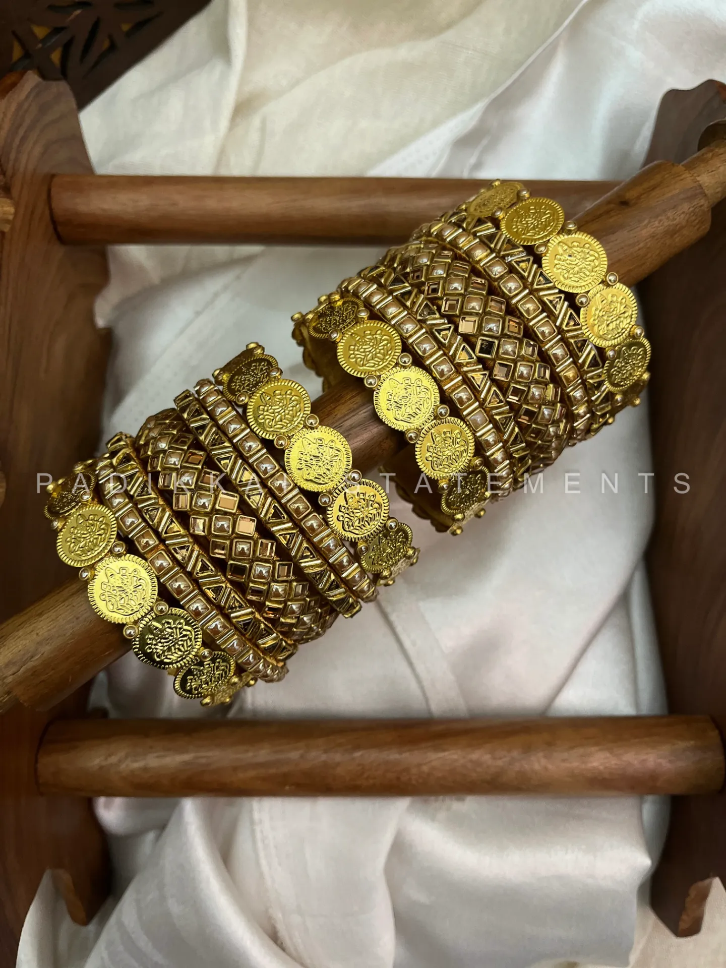 Royal Lakshmi Bridal Kundan Bangles – Glass Gold and Mirror Gold | Padikkai (Single Hand Set, 2.2)