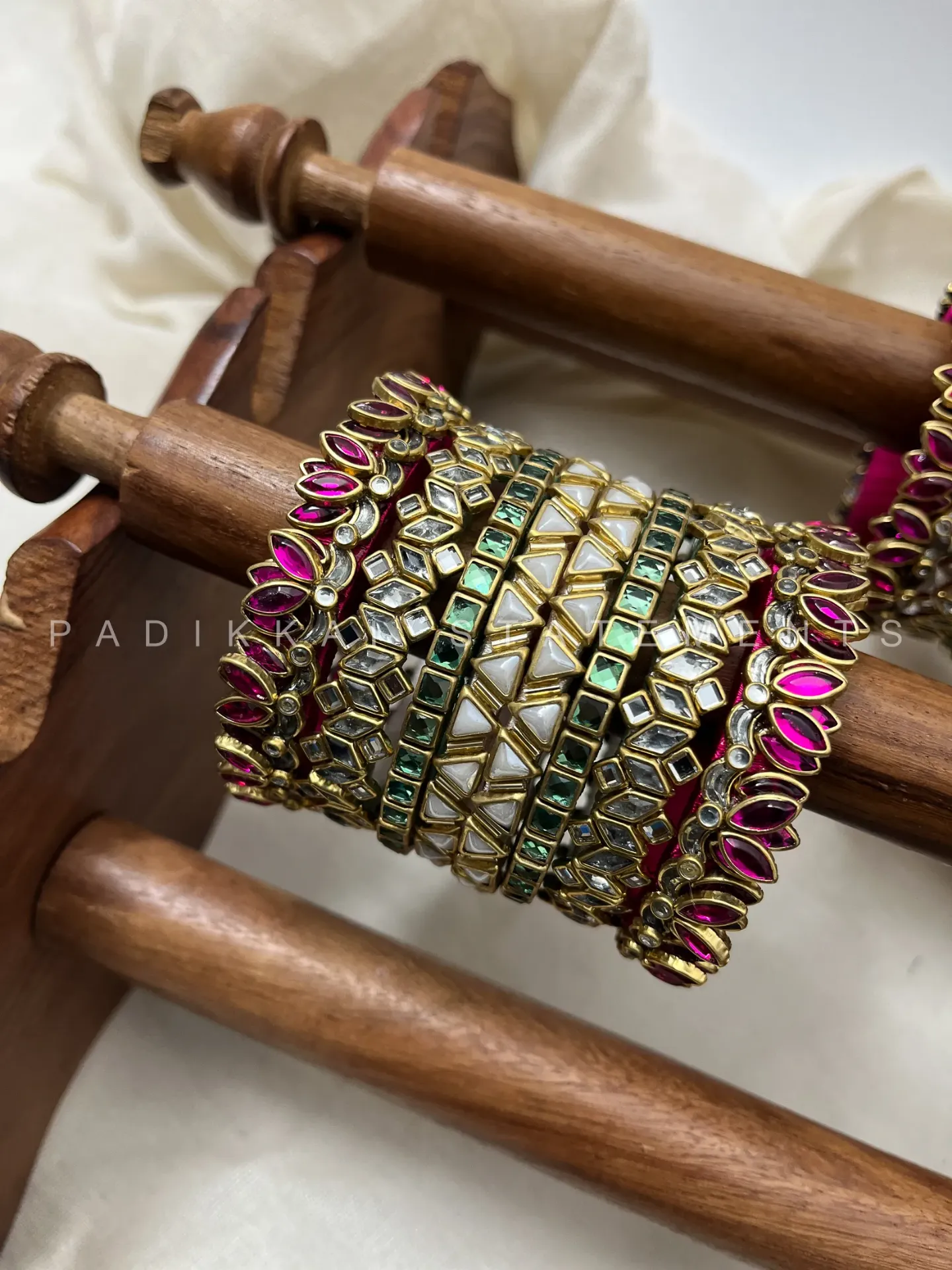 Thamarai Arasi Festive Kundan Bangle Set – Rani Pink, Mint Green, Pearl White & Antique Gold | Padikkai (2.2)
