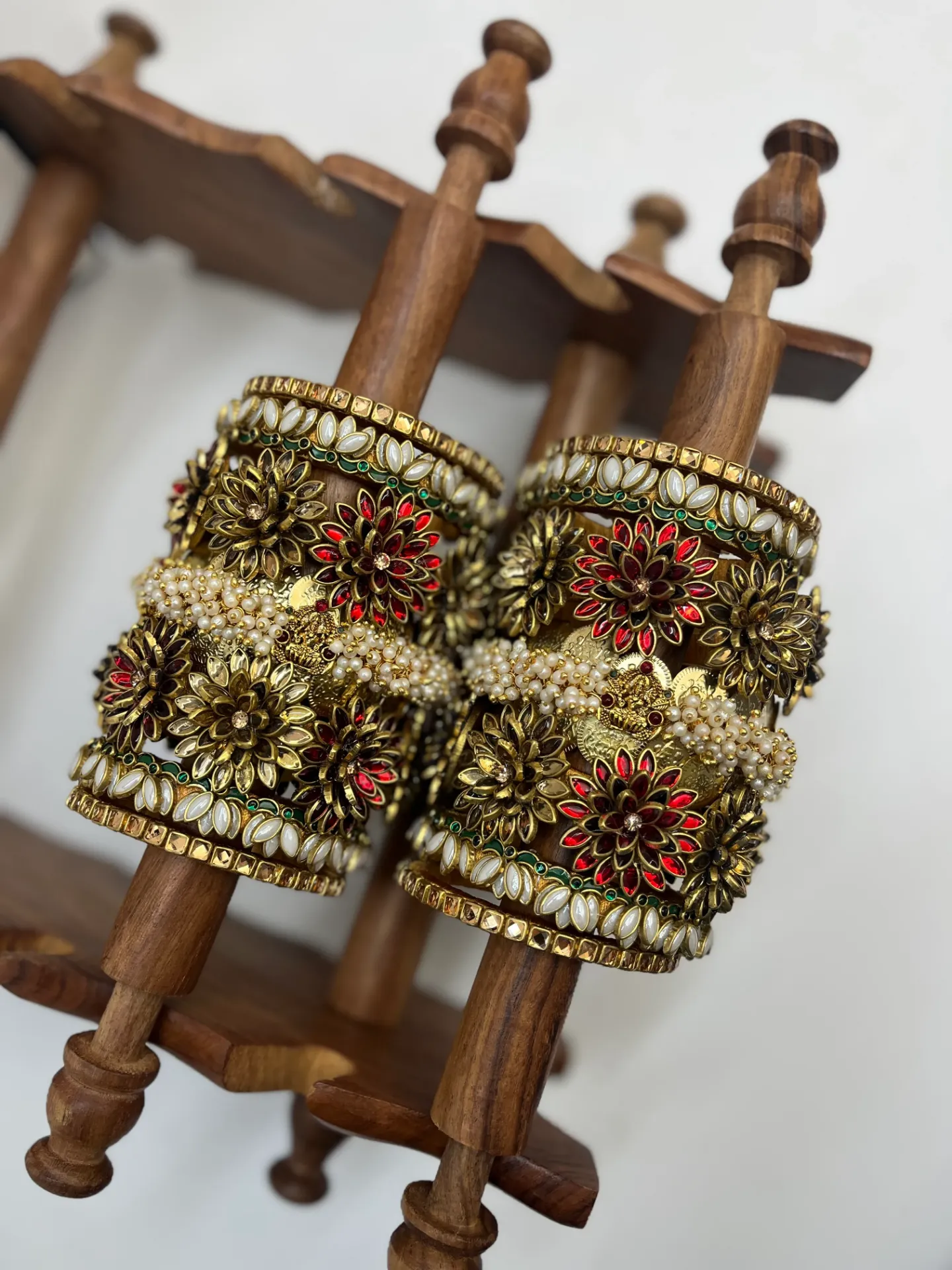 [00242 BN STP A 2.2 1H] Heritage Lotus 3D Bridal Bangle Set | Bridal  – Red, Gold & White | Padikkai (2.2, Single Hand Set)