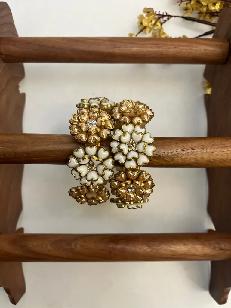 Paal Swarna Rosette Kundan Bangles – Ivory and Champagne Gold | Padikkai (2.2)
