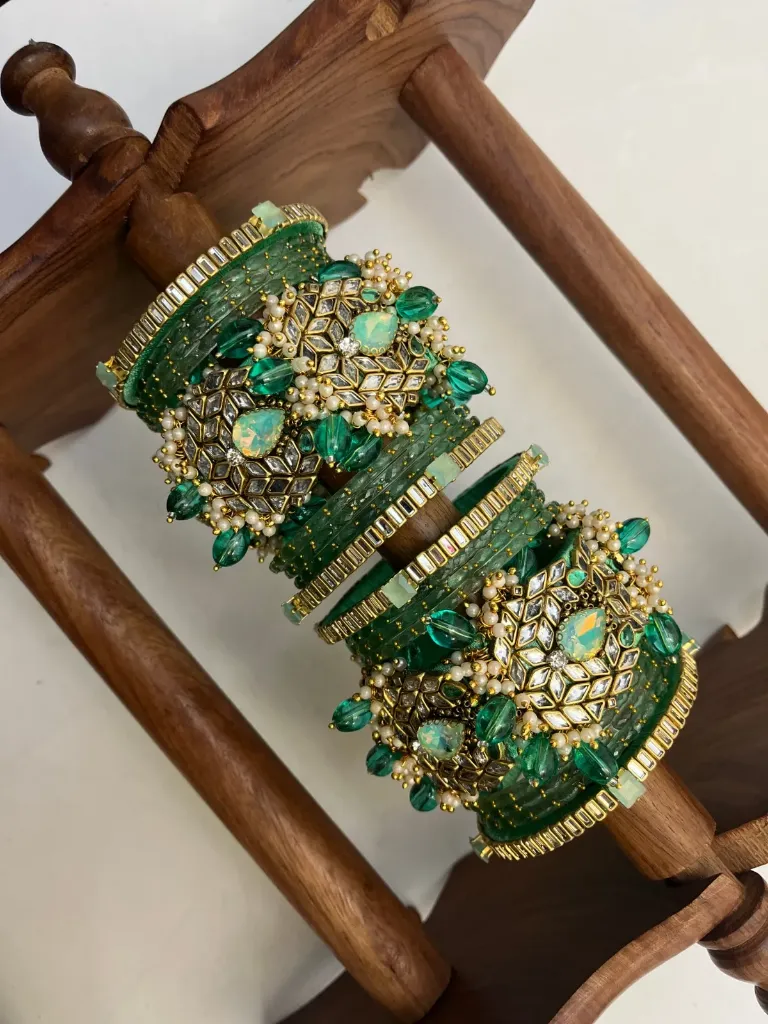 Maragatha Nilavu Half Moon Engagement Set – Sea Green and Mirror White | Padikkai