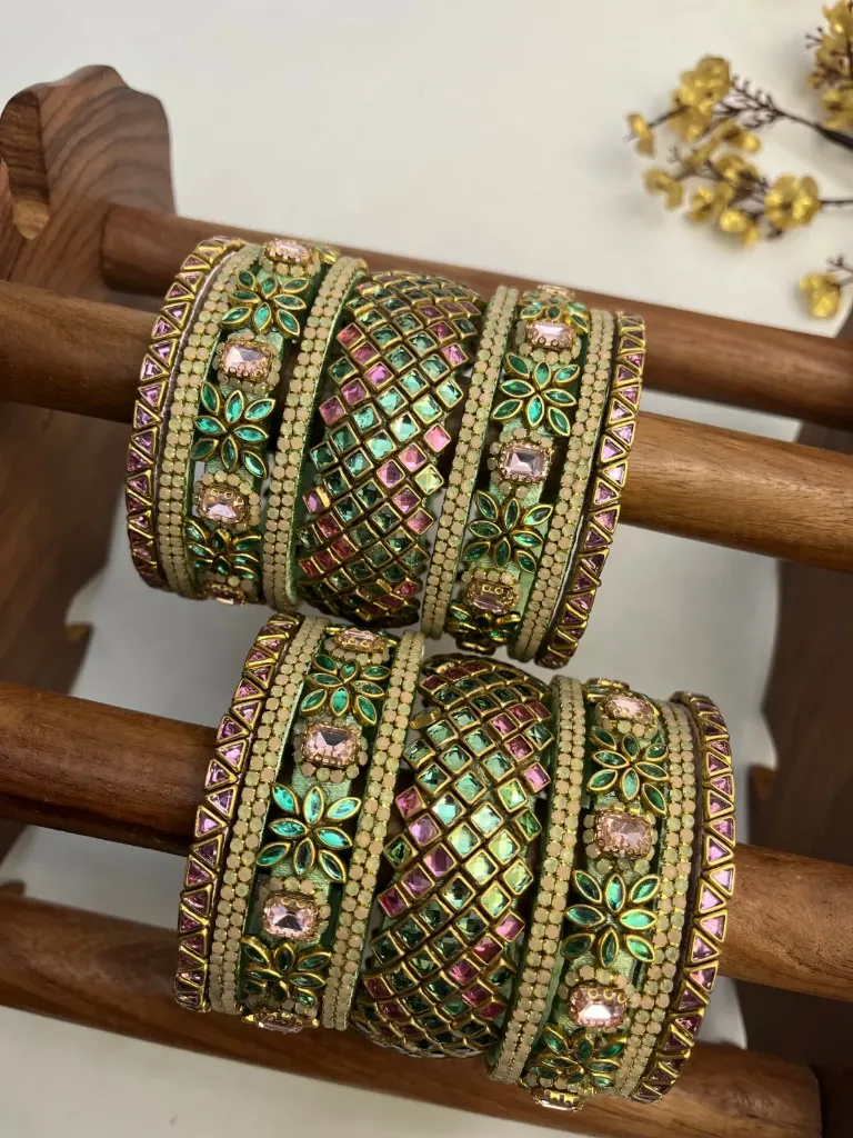 Aurora Pastel Kundan Bangles – Sage Green and Pastel Pink | Padikkai (2.2)